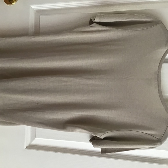 WinterSilks Top - Picture 2 of 2